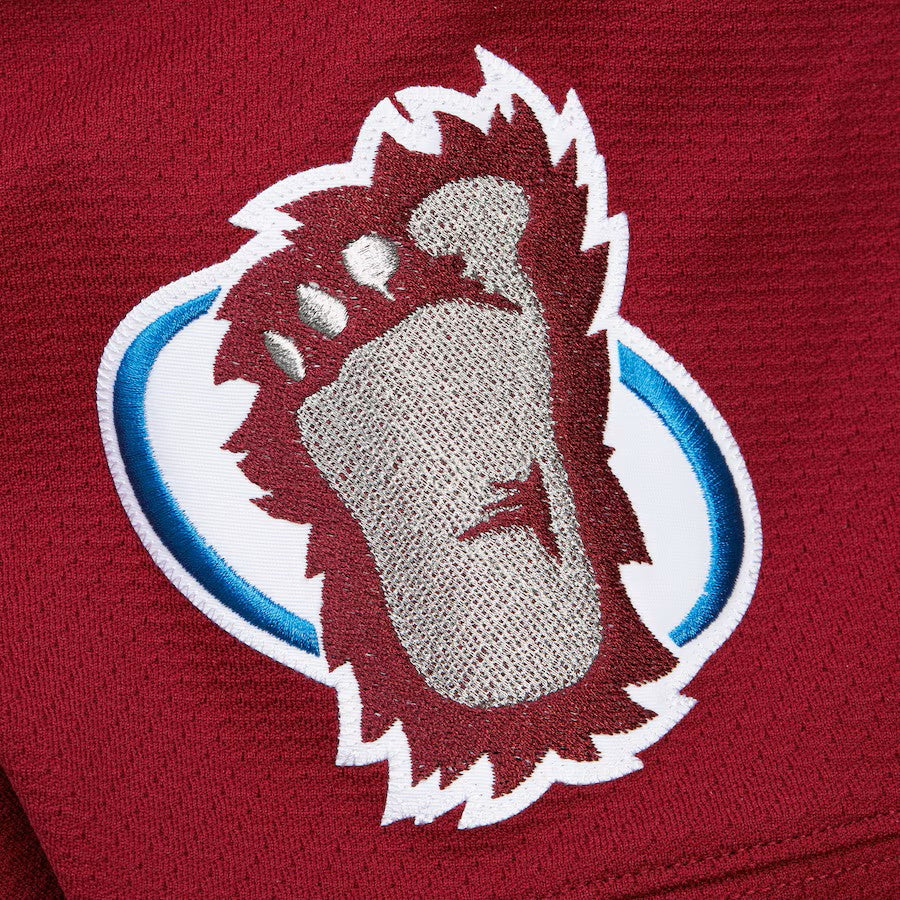 Patrick Roy Colorado Avalanche NHL Mitchell & Ness Men White 2001 Power Play Authentic Jersey product image 3, provided for