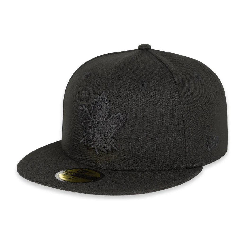 Toronto Maple Leafs NHL New Era Men Black on Black 59Fifty Fitted Hat product image 1, provided for visual reference and