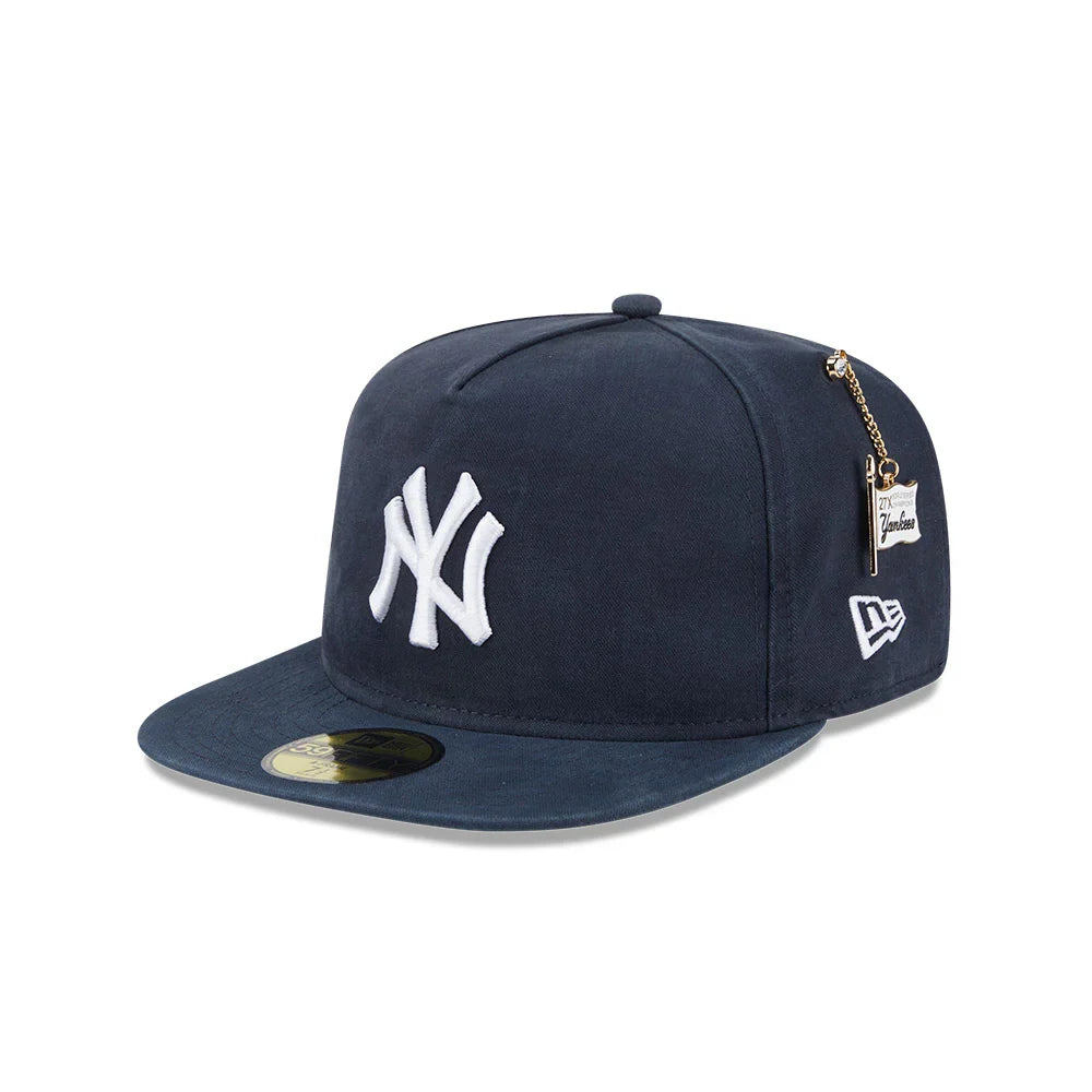 New York Yankees MLB New Era Men Dark Blue 59Fifty A-Frame Championship Side Flag product image 1, provided for visual