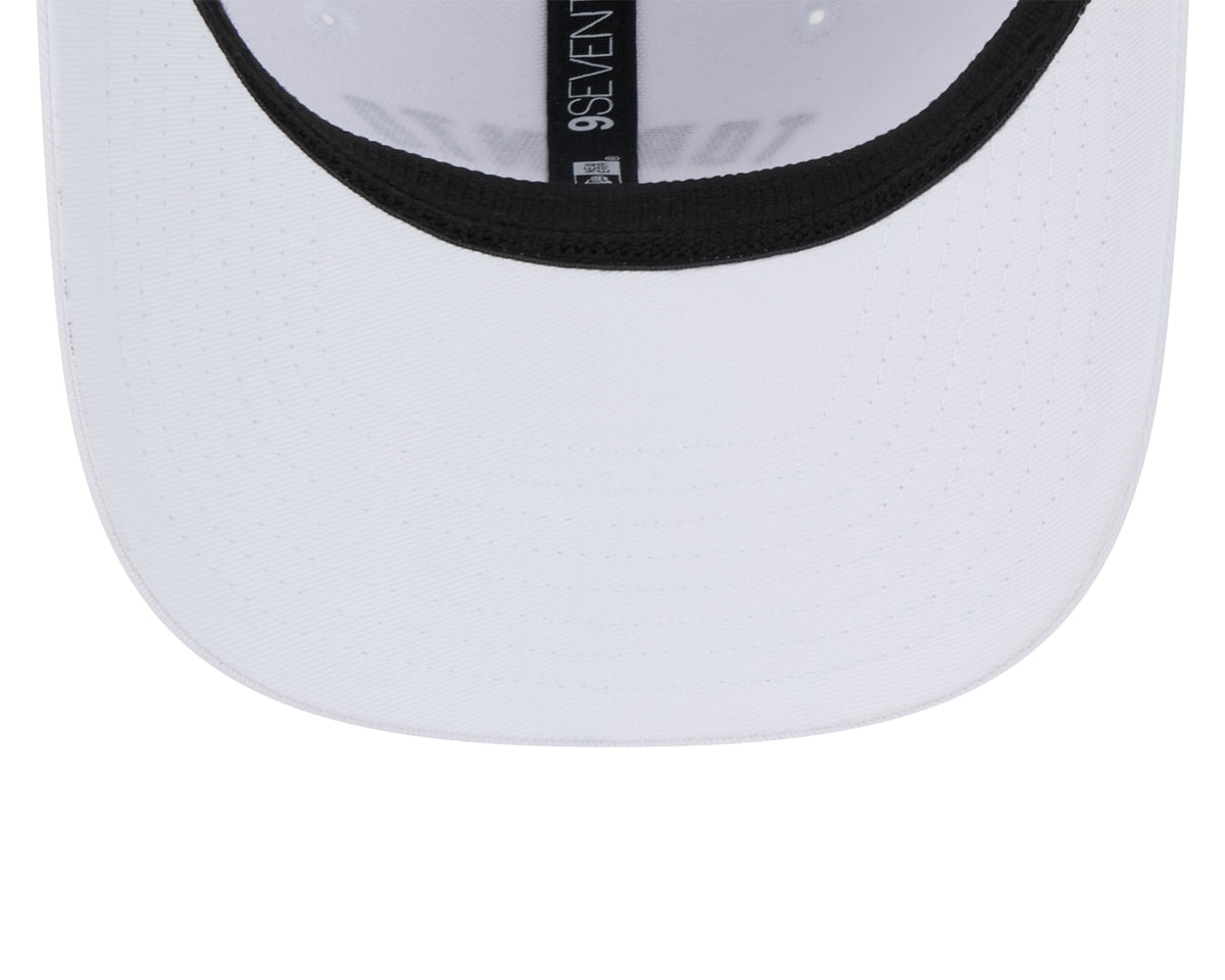 Toronto Maple Leafs NHL New Era Men White 9Seventy Snapback Hat product image 4, provided for visual reference and product