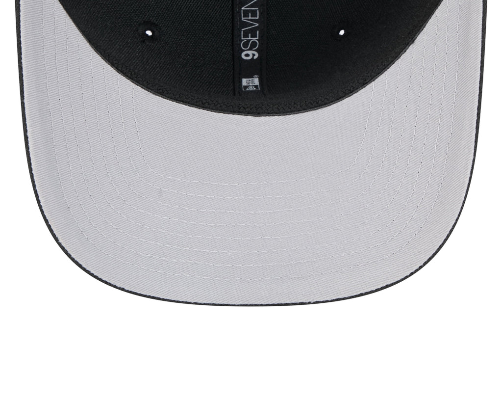 Vancouver Canucks NHL New Era Men Black 9Seventy Team Color Snapback Hat product image 4, provided for visual reference and