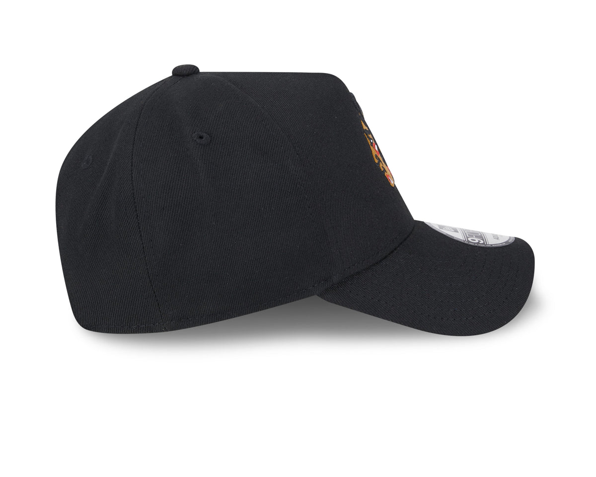Chicago Blackhawks NHL New Era Men Black 9Forty A-Frame Snapback product image 5, provided for visual reference and product