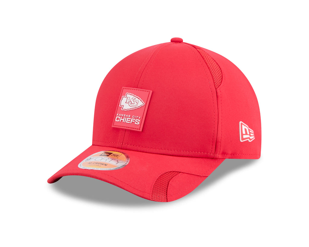 Kansas City Chiefs NFL New Era Men Red 9Forty 2025 Sideline M-Crown Snapback product image 1, provided for visual reference