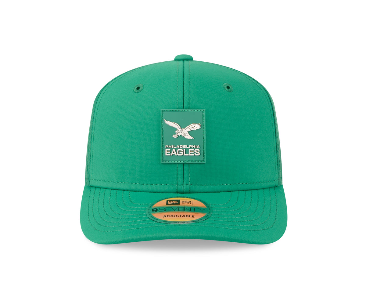 Philadelphia Eagles NFL New Era Men Green 9Seventy 2025 Sideline Hot Weather Trucker Snapback product image 7, provided for