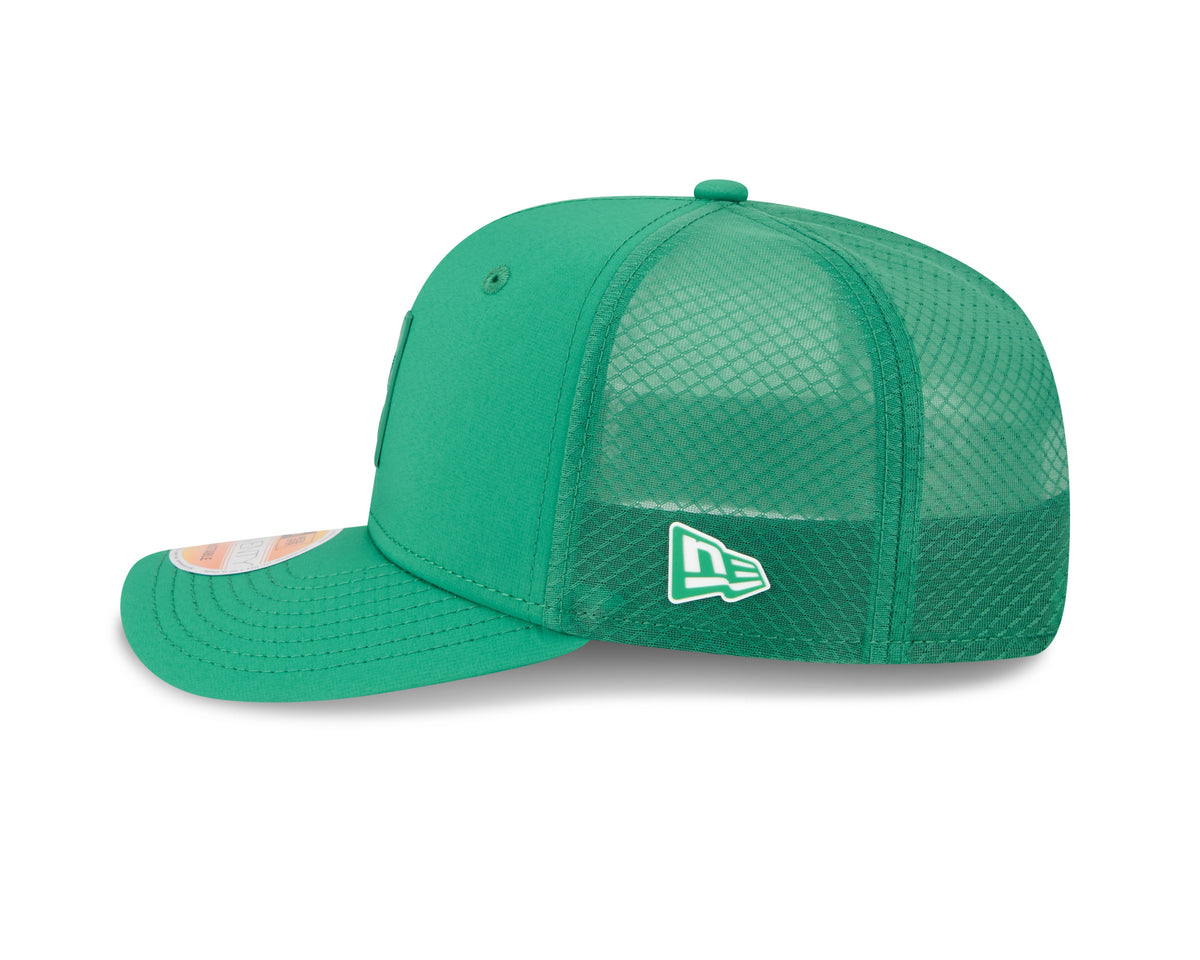 Philadelphia Eagles NFL New Era Men Green 9Seventy 2025 Sideline Hot Weather Trucker Snapback product image 3, provided for