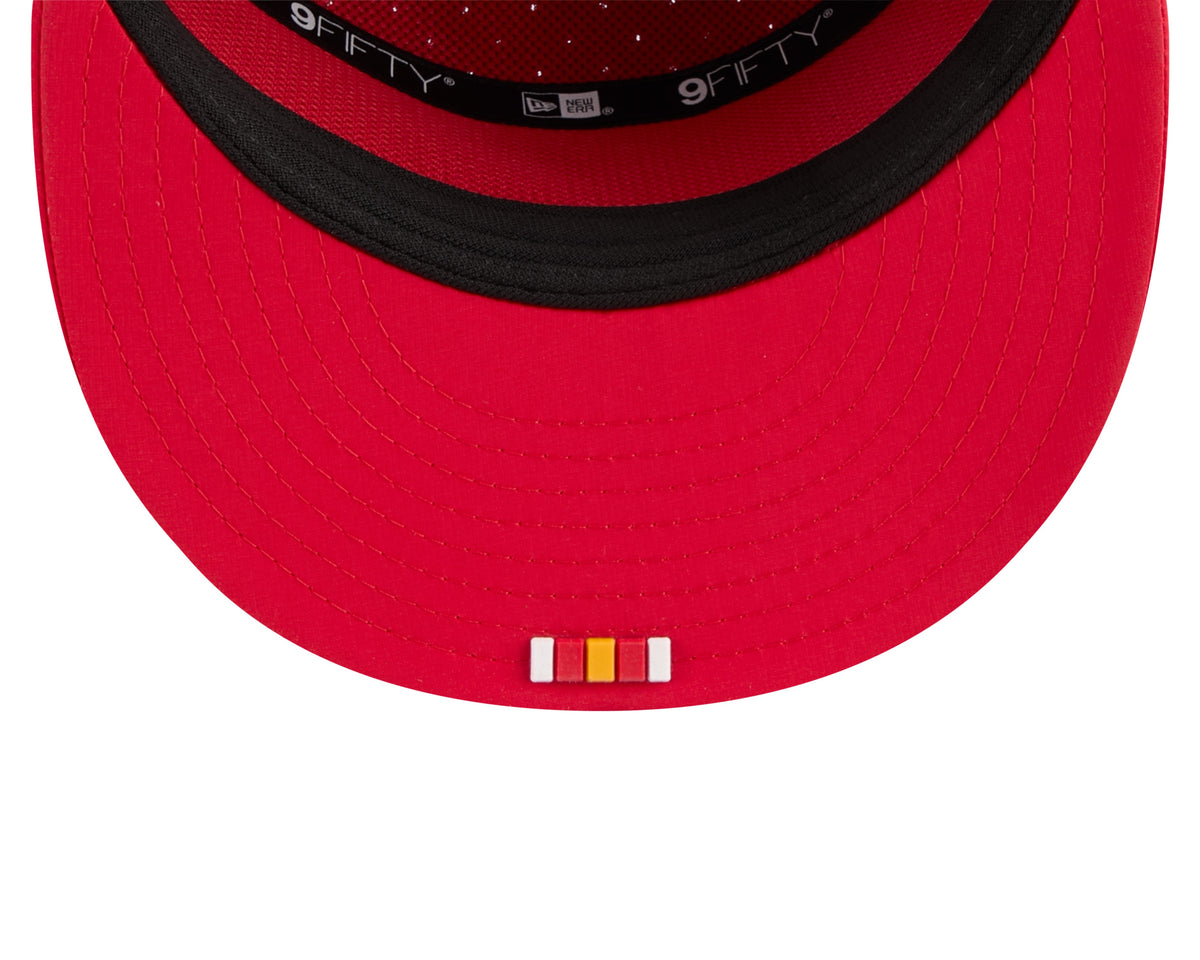 Kansas City Chiefs NFL New Era Men Red 9Fifty 2025 Sideline Hot Weather Split Panel Snapback product image 4, provided for