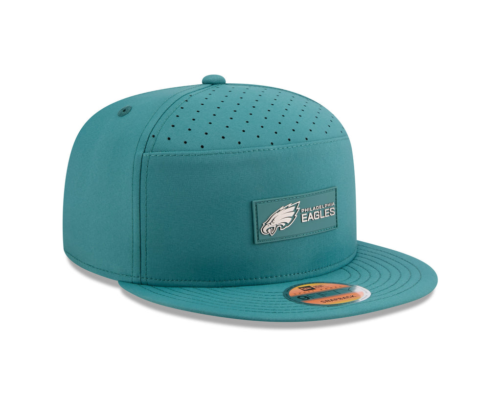Philadelphia Eagles NFL New Era Men Green 9Fifty 2025 Sideline Hot Weather Split Panel Snapback product image 5, provided