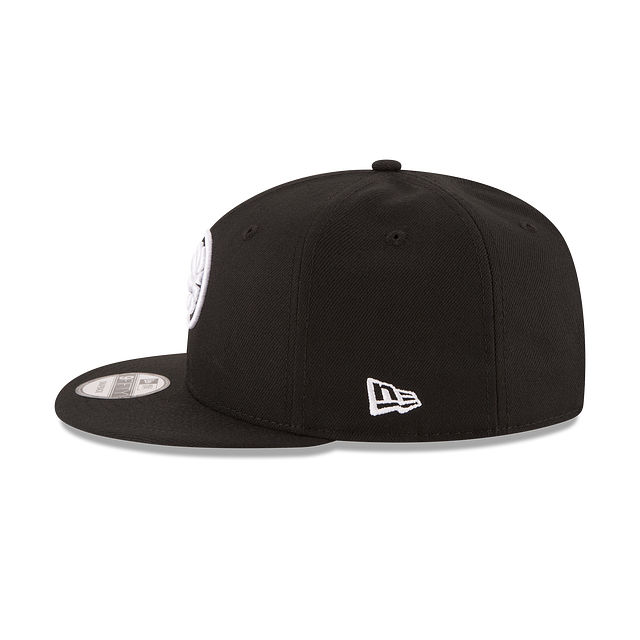 Indiana Pacers NBA New Era Men Black/White 9Fifty Basic Snapback product image 4, provided for visual reference and product
