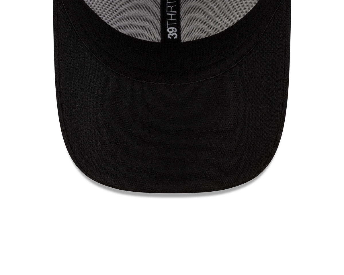 Montreal Canadiens NHL New Era Men Black/White 39Thirty Team Classic Stretch Fit Hat product image 4, provided for visual