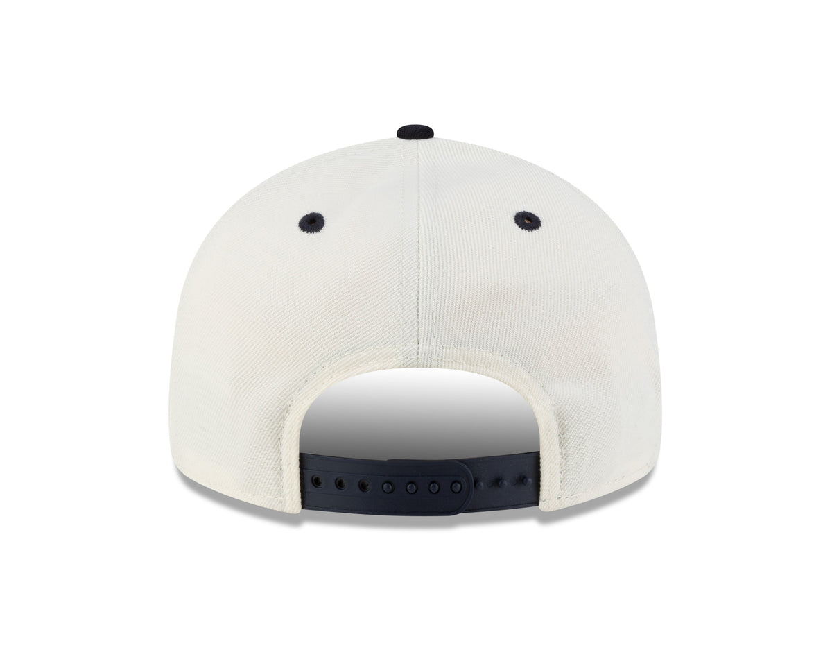 Montreal Royals MiLB New Era Men Chrome White/Navy 9Fifty Retro Crown Snapback product image 2, provided for visual