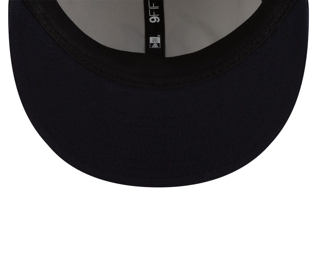Montreal Royals MiLB New Era Men Chrome White/Navy 9Fifty Retro Crown Snapback product image 5, provided for visual