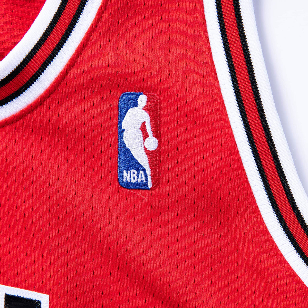 Scottie Pippen Chicago Bulls NBA Mitchell & Ness Men Red 1997-98 Hardwood Classic Authentic Jersey product image 4, provided