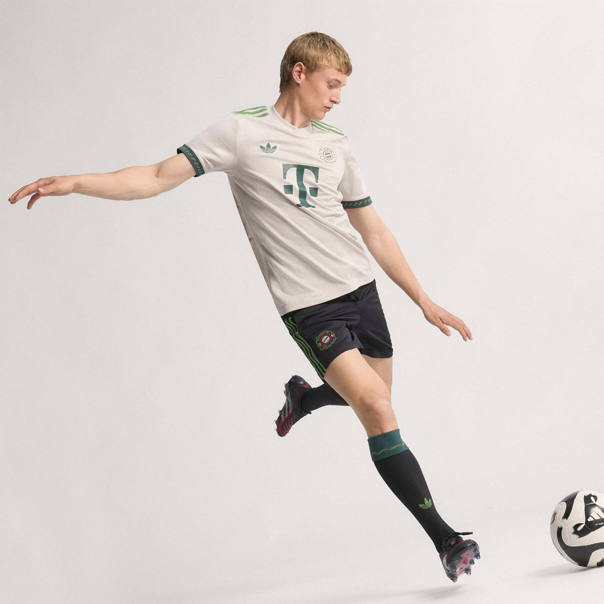 Bayern Munich Bundesliga Adidas Men Beige 2025/26 Wiesn Replica Jersey product image 6, provided for visual reference and