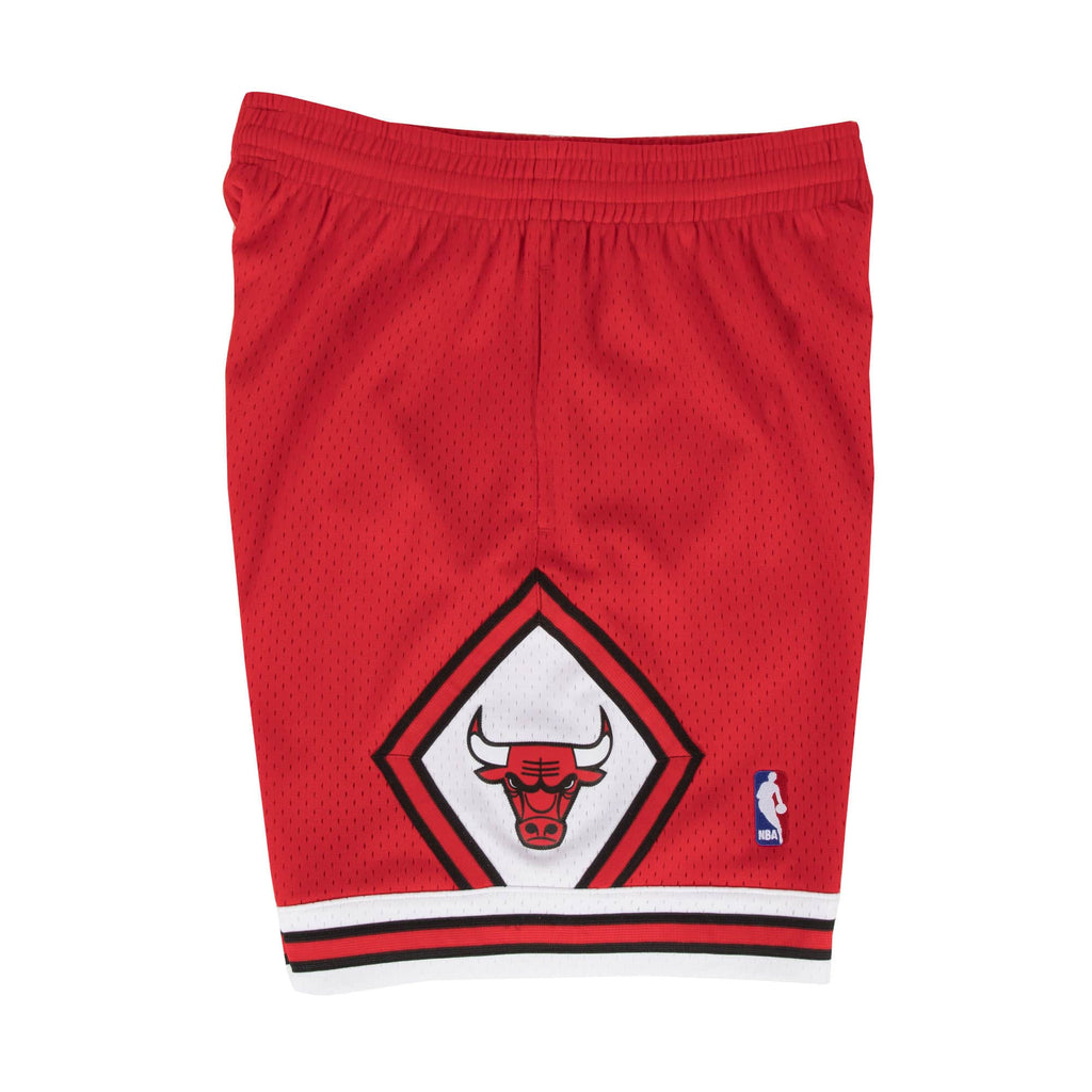 Chicago Bulls NBA Mitchell & Ness Men Red 1997-98 Hardwood Classics Swingman Shorts product image 2, provided for visual