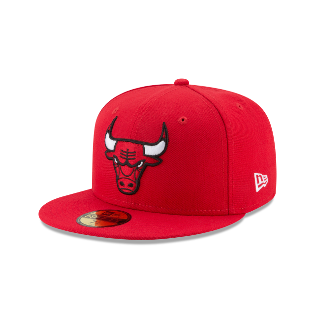 Chicago Bulls NBA New Era Men Red 59Fifty Basic Fitted Hat product image 1, provided for visual reference and product detail