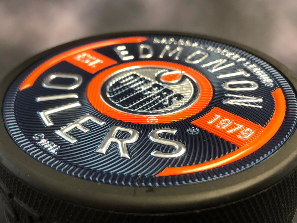 Edmonton Oilers NHL Gear Trimflexx Hockey Puck product image 3, provided for visual reference and product detail review
