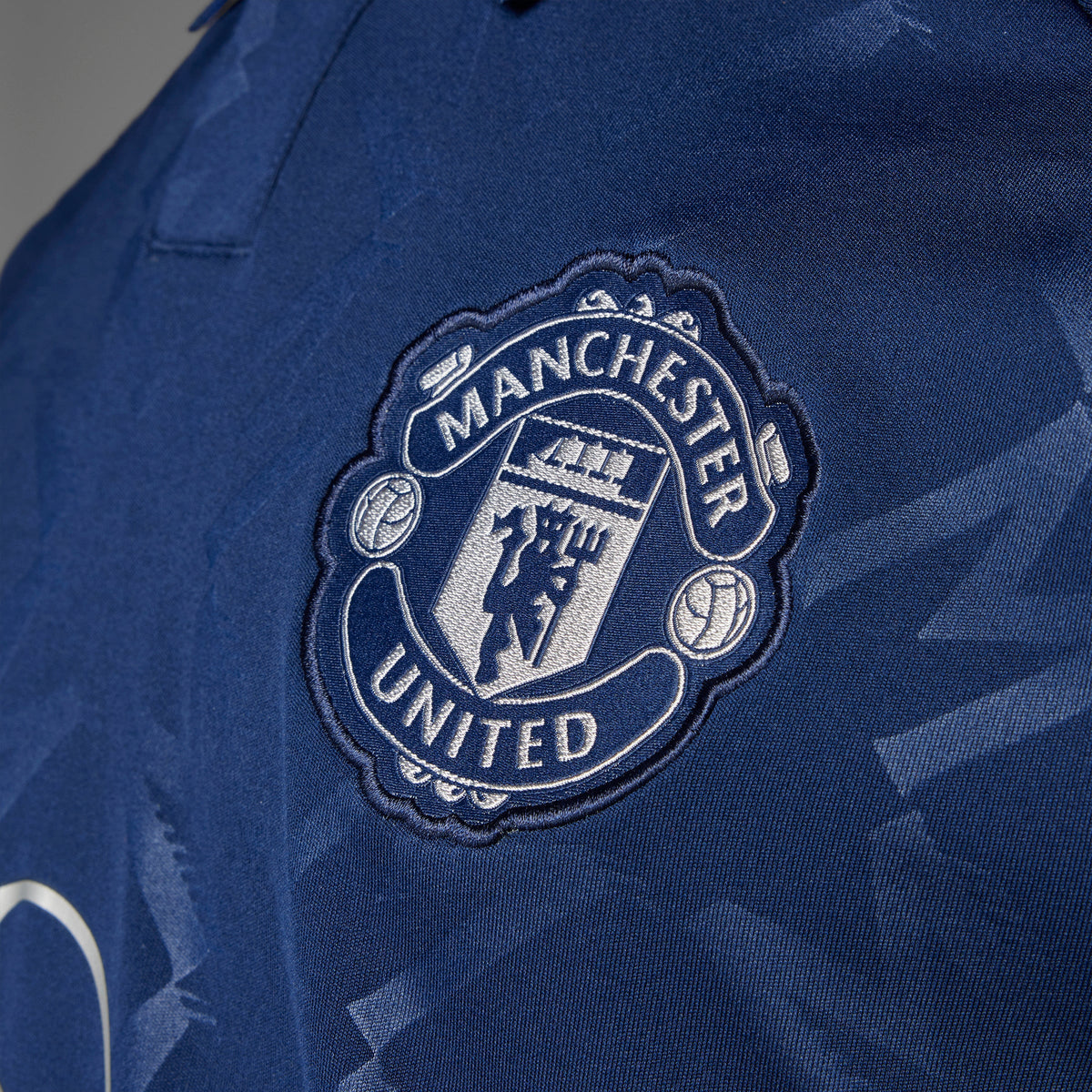 Manchester United FC EPL Adidas Men Blue 2024/25 Away Replica Jersey product image 14, provided for visual reference and