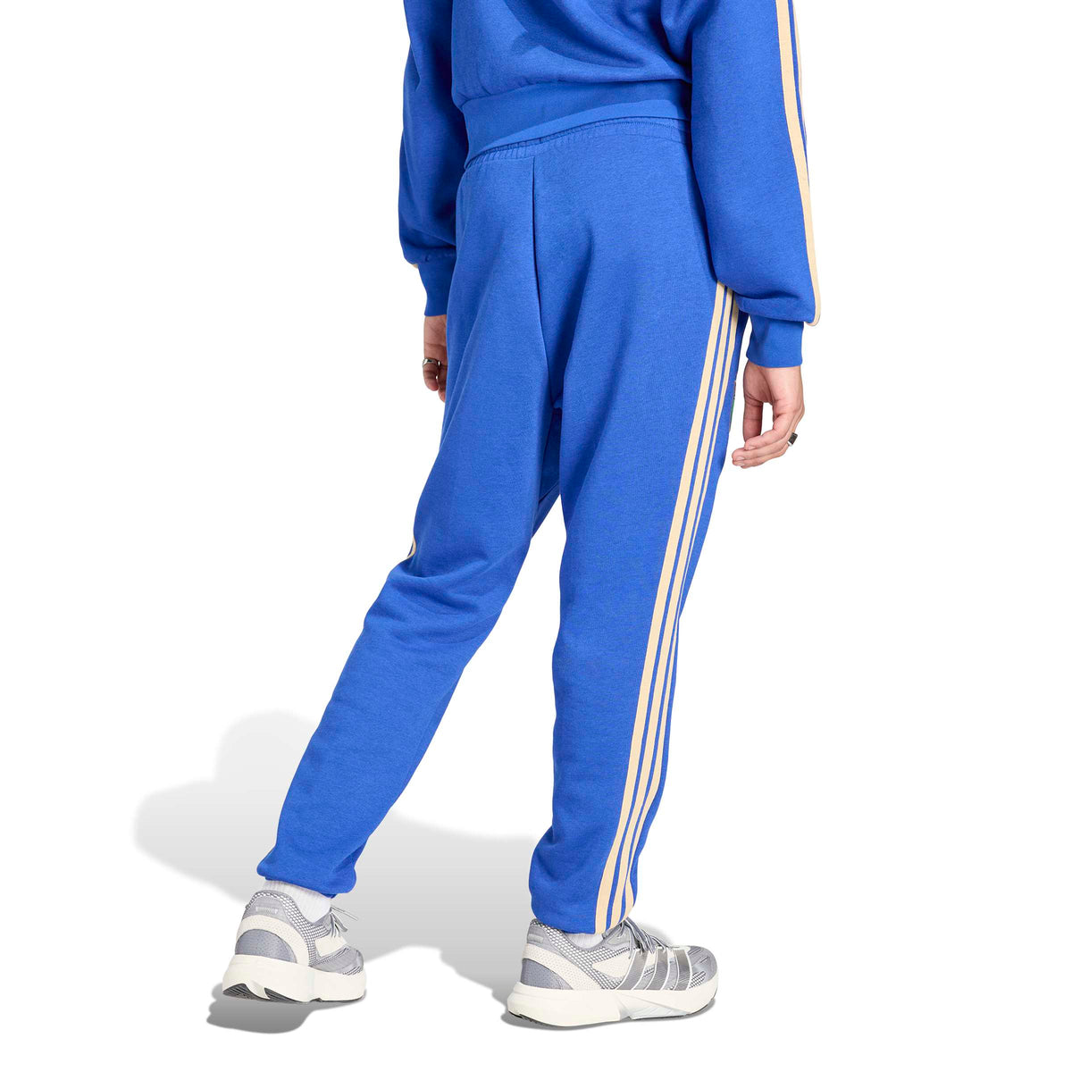 Italy National Team FIFA Adidas Men Blue DNA Pants product image 3, provided for visual reference and product detail review