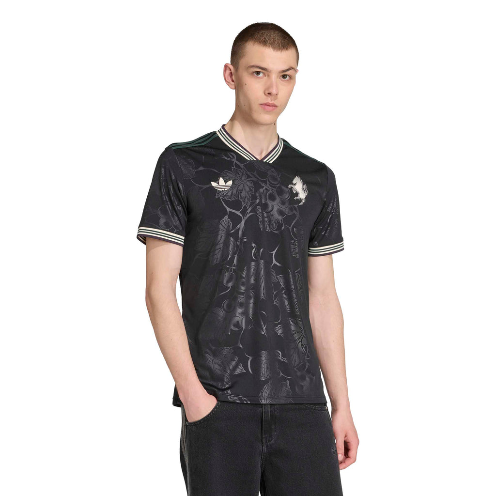 Juventus Serie A Adidas Men Black 2025/26 Replica Third Jersey product image 3, provided for visual reference and product
