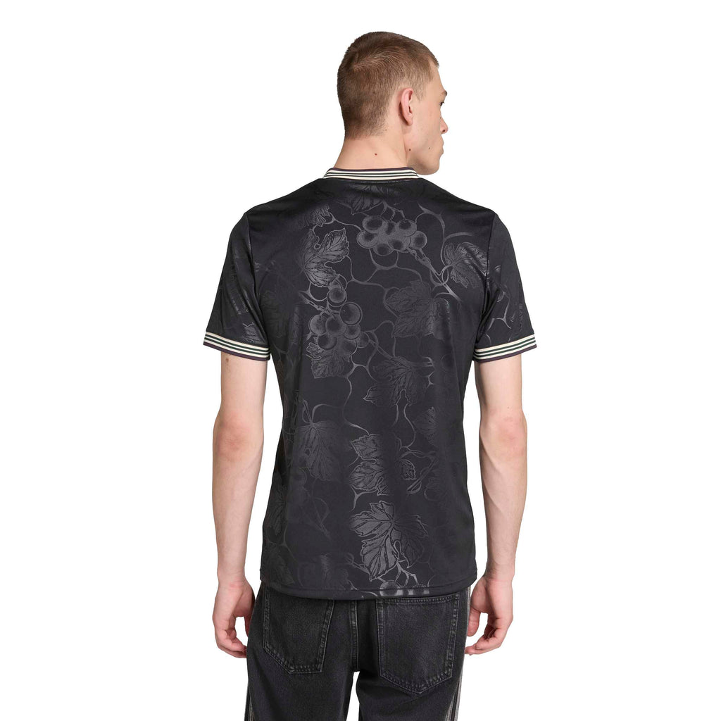 Juventus Serie A Adidas Men Black 2025/26 Replica Third Jersey product image 4, provided for visual reference and product