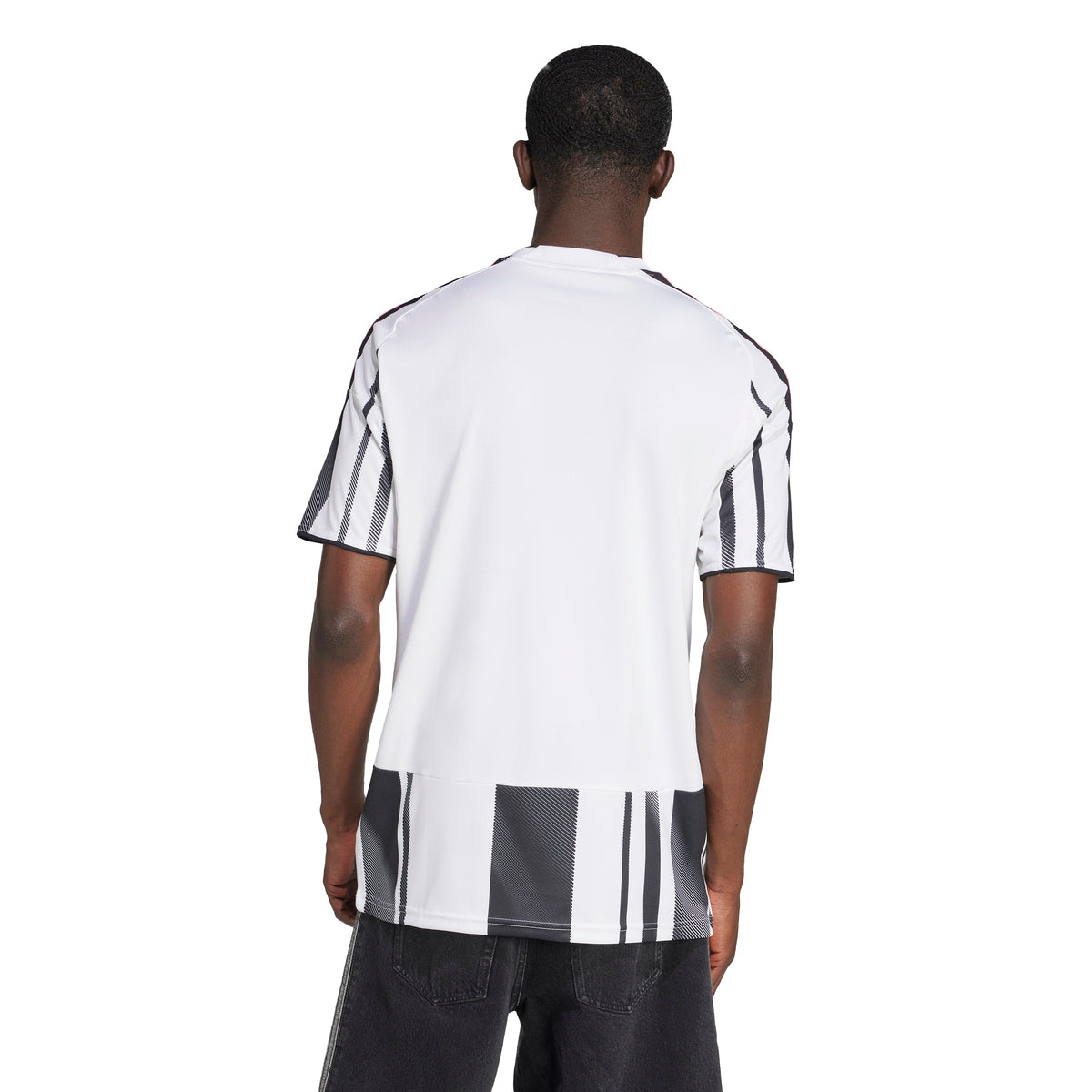 Juventus Serie A Adidas Men White 2025/26 Home Replica Jersey product image 4, provided for visual reference and product