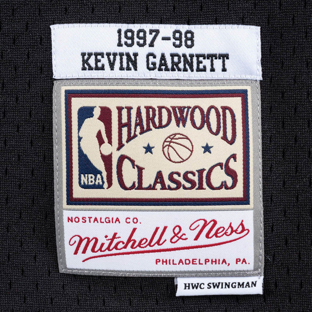 Kevin Garnett Minnesota Timberwolves NBA Mitchell & Ness Men Black 1997-98 Hardwood Classics Swingman Jersey product image