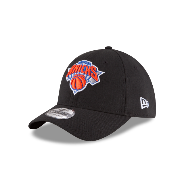 New York Knicks NBA New Era Men Black 39Thirty Team Classic Stretch Fit Hat product image 1, provided for visual reference