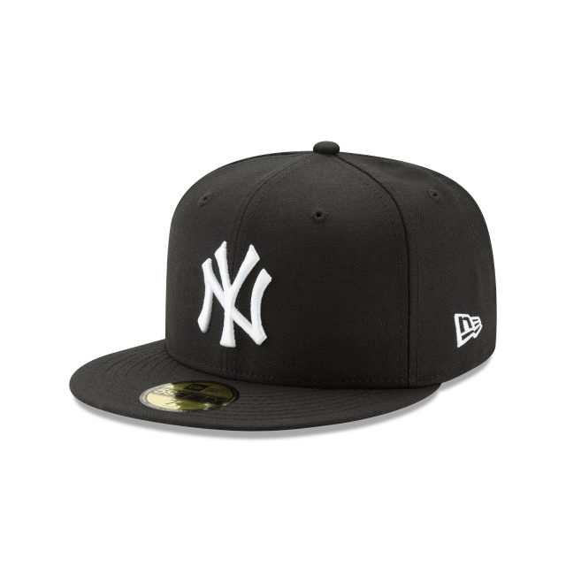 New York Yankees MLB New Era Men Black / White 59Fifty Basic Fitted Hat product image 1, provided for visual reference and
