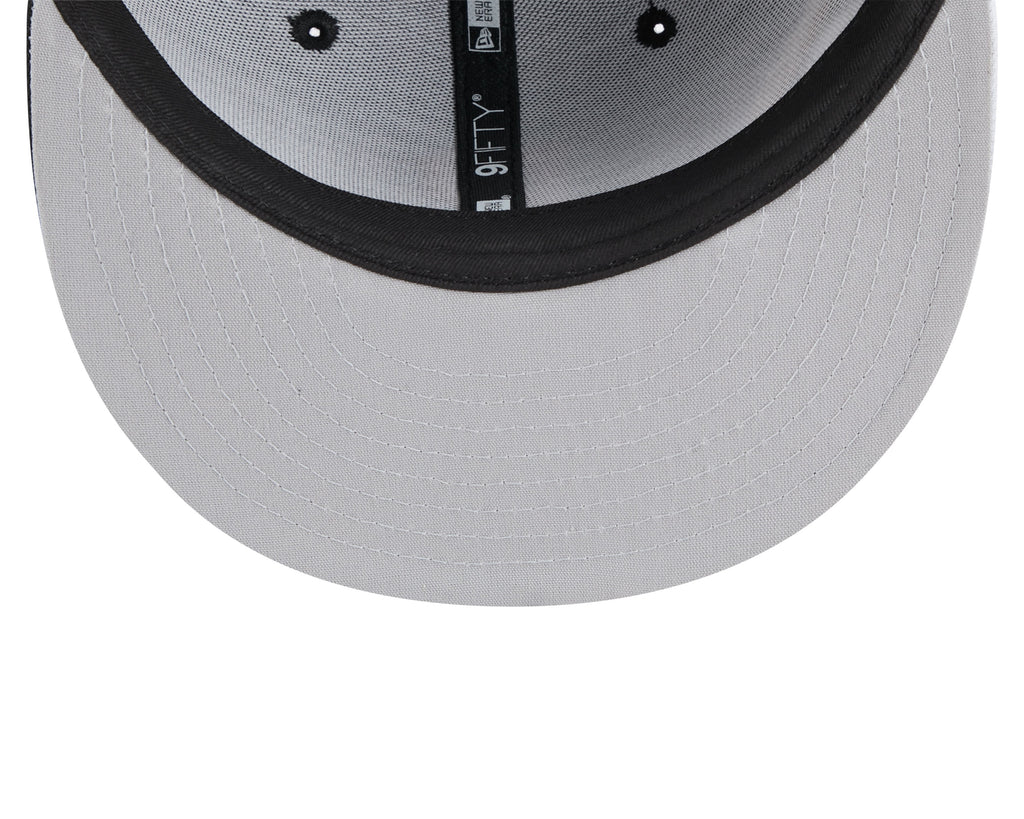 Roberto Clemente Pittsburgh Pirates MLB New Era Men Black/White 9Fifty Name & Number Snapback product image 7, provided for
