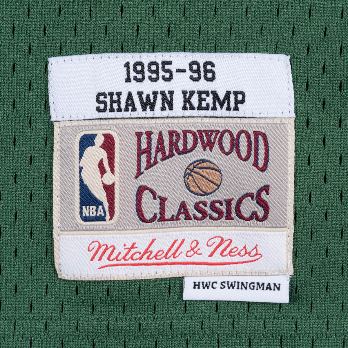 Shawn Kemp Seattle Supersonics NBA Mitchell & Ness Men Green 1995-96 Hardwood Classics Swingman Jersey product image 3,