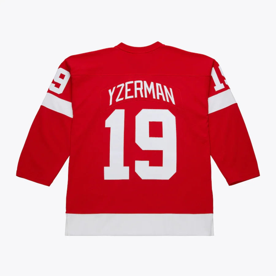 Steve Yzerman Detroit Red Wings NHL Mitchell & Ness Men Red 1996 Power Play Authentic Jersey product image 1, provided for