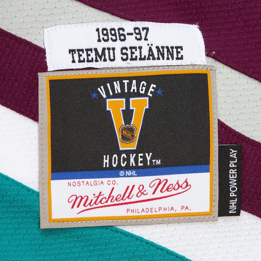 Teemu Selanne Anaheim Ducks NHL Mitchell & Ness Men Purple 1996-97 Power Play Authentic Jersey product image 6, provided for