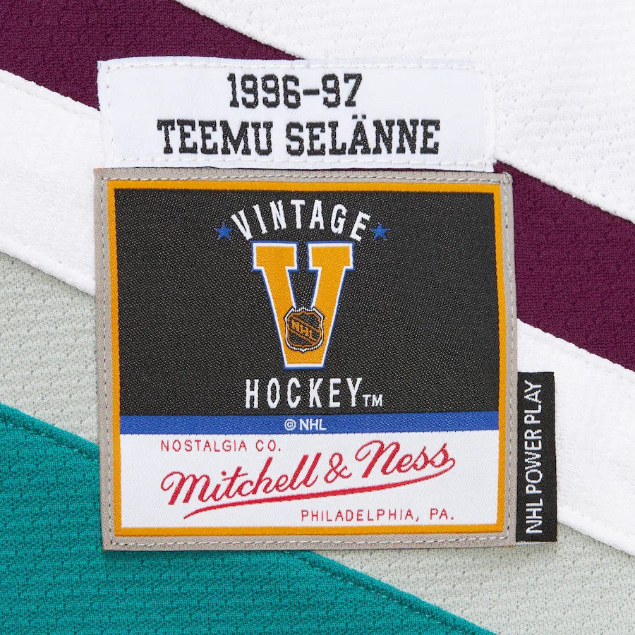 Teemu Selanne Anaheim Ducks NHL Mitchell & Ness Men White 1996-97 Power Play Authentic Jersey product image 6, provided for