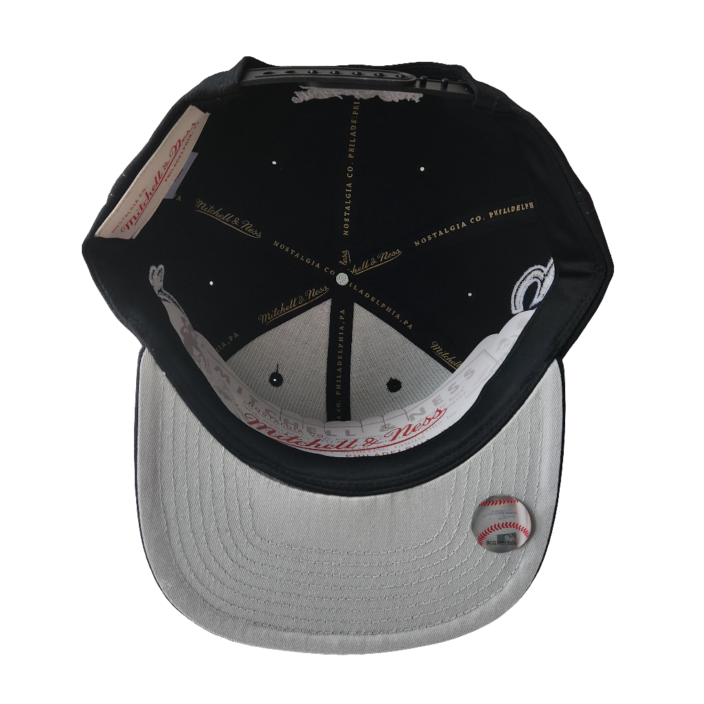 Montreal Expos MLB Mitchell & Ness Men Black Trifecta Cooperstown Original Fit Snapback product image 5, provided for visual