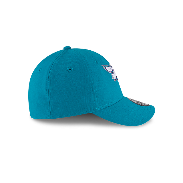 Charlotte Hornets NBA New Era Men Teal 39Thirty Team Classic Stretch Fit Hat product image 3, provided for visual reference