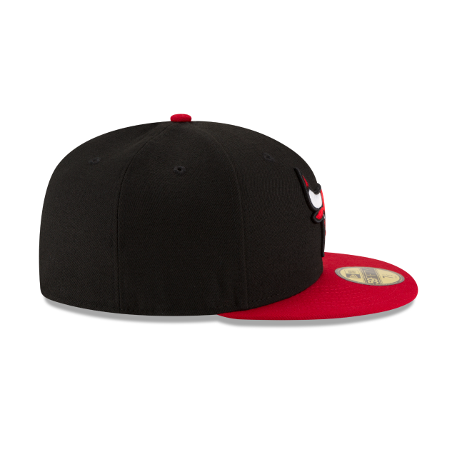 Chicago Bulls NBA New Era Men Black/Red 59Fifty Two Tone Fitted Hat product image 3, provided for visual reference and