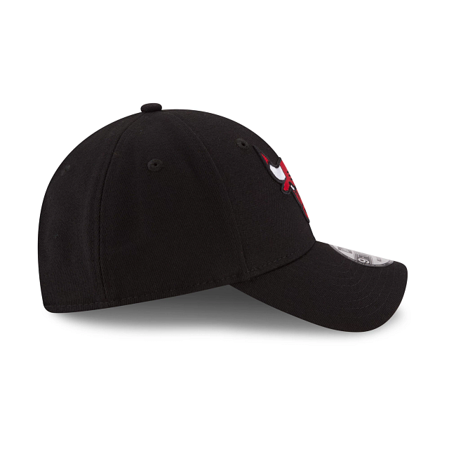 Chicago Bulls NBA New Era Men Black 9Forty The League Adjustable Hat product image 3, provided for visual reference and