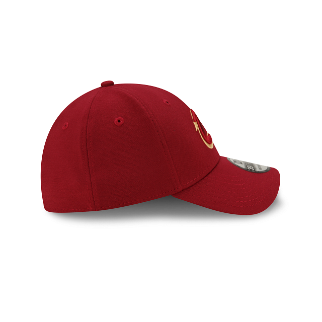 Cleveland Cavaliers NBA New Era Men Wine 39Thirty Team Classic Stretch Fit Hat product image 4, provided for visual