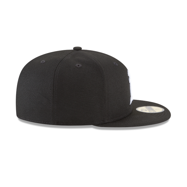 Oakland Athletics MLB New Era Men Black White 59Fifty Basic Fitted Hat product image 3, provided for visual reference and