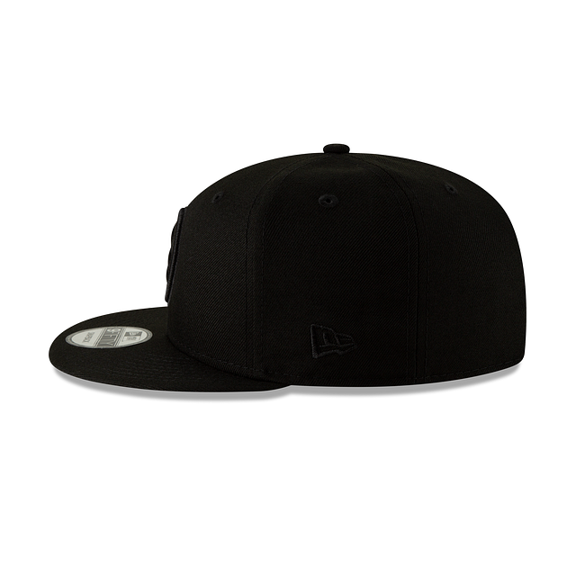 Pittsburgh Steelers NFL New Era Men Black On Black 9Fifty Basic Snapback product image 4, provided for visual reference and