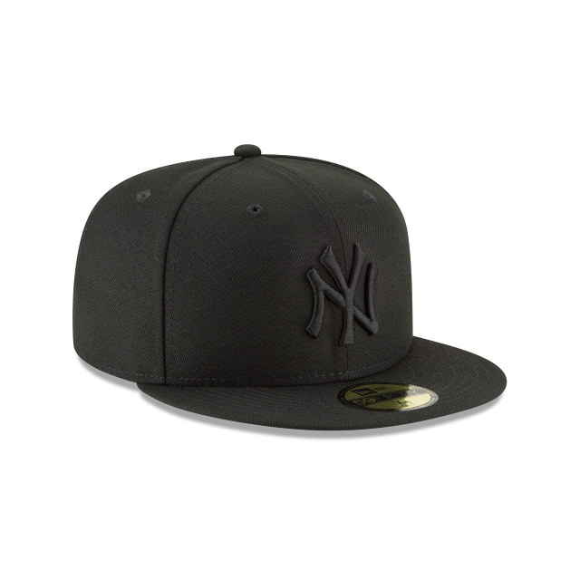 New York Yankees MLB New Era Men Black on Black 59Fifty Basic Fitted Hat product image 6, provided for visual reference and