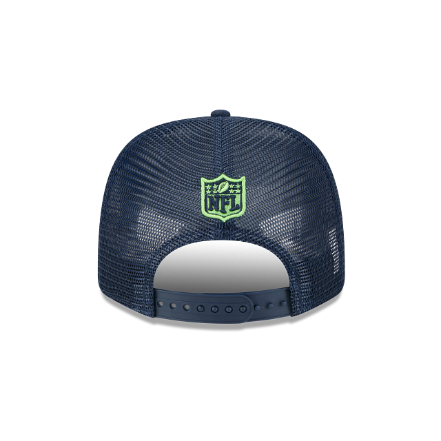 Seattle Seahawks NFL New Era Men Navy 9Seventy Stretch Trucker Snapback product image 2, provided for visual reference and