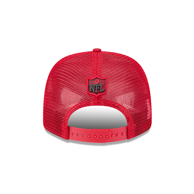 Tampa Bay Buccaneers NFL New Era Men Red 9Seventy Stretch Trucker Snapback product image 2, provided for visual reference