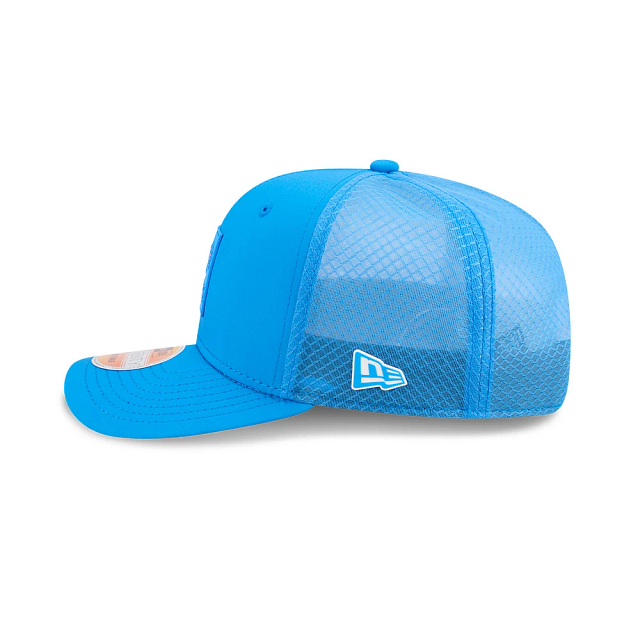 Detroit Lions NFL New Era Men Honolulu Blue 9Seventy 2025 Sideline Hot Weather Trucker Snapback product image 7, provided