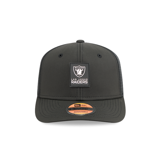 Las Vegas Raiders NFL New Era Men Black 9Seventy 2025 Sideline Hot Weather Trucker Snapback product image 3, provided for