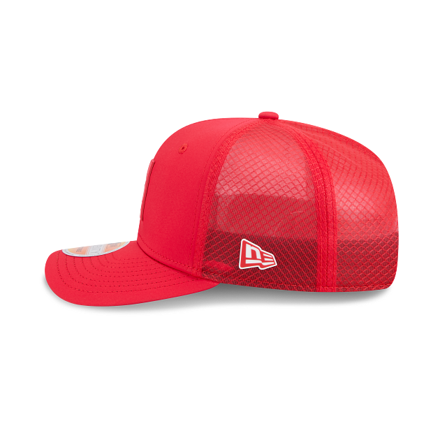 Kansas City Chiefs NFL New Era Men Red 9Seventy 2025 Sideline Hot Weather Trucker Snapback product image 5, provided for