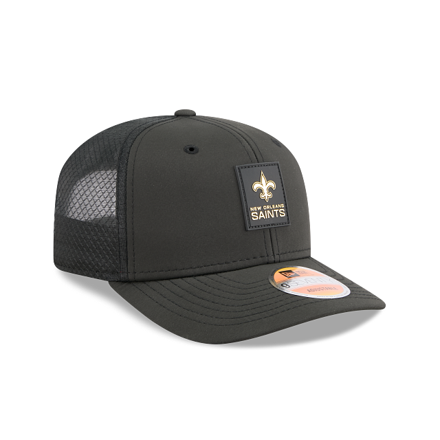New Orleans Saints NFL New Era Men Black 9Seventy 2025 Sideline Hot Weather Trucker Snapback product image 6, provided for