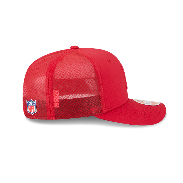 San Francisco 49ers NFL New Era Men Red 9Seventy 2025 Sideline Hot Weather Trucker Snapback product image 6, provided for