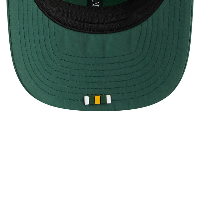 Green Bay Packers NFL New Era Men Green 9Seventy 2025 Sideline Hot Weather Trucker Snapback product image 4, provided for