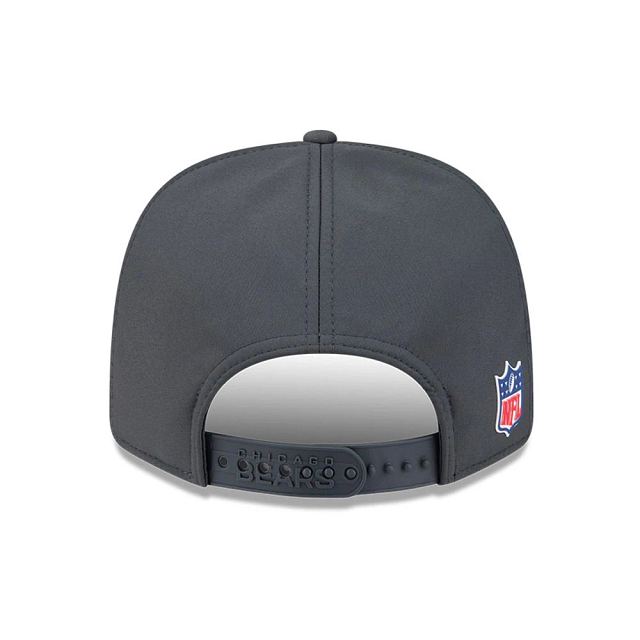 Chicago Bears NFL New Era Men Charcoal 9Seventy 2025 Sideline Stretch Snapback product image 2, provided for visual